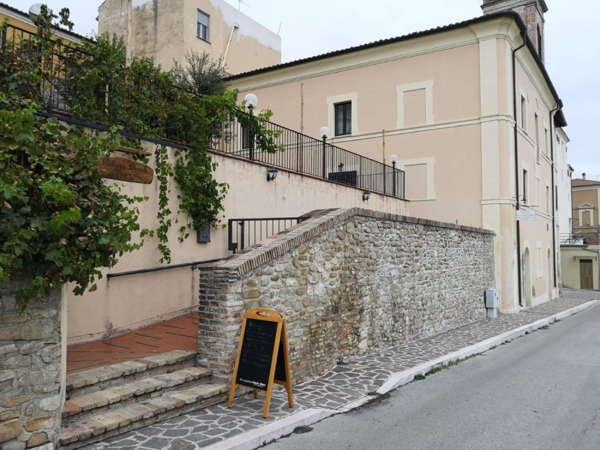 فندق Palazzo Ducale Castilenti المظهر الخارجي الصورة