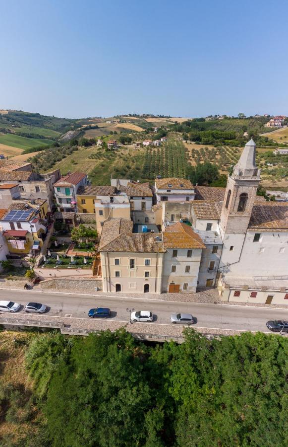 فندق Palazzo Ducale Castilenti المظهر الخارجي الصورة